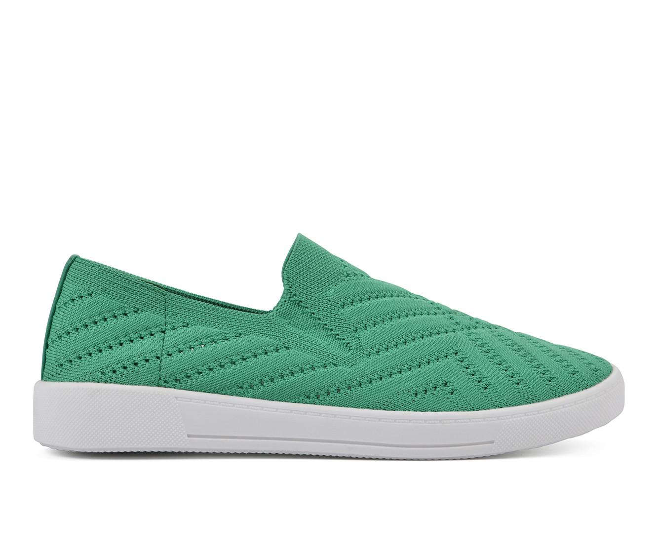 Women's White Mountain Upbear Slip Ons