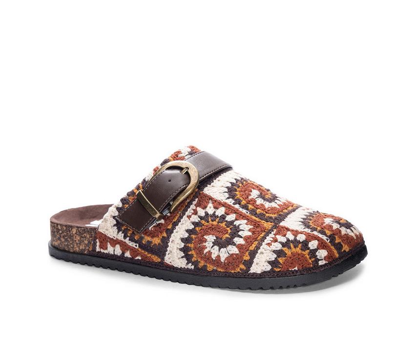 Women's Dirty Laundry Bunches Clogs