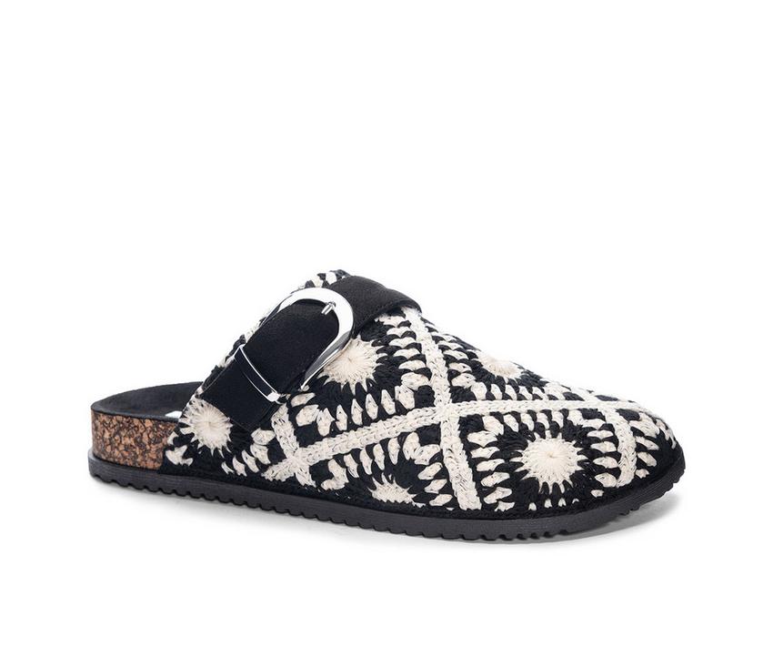 Women's Dirty Laundry Bunches Clogs