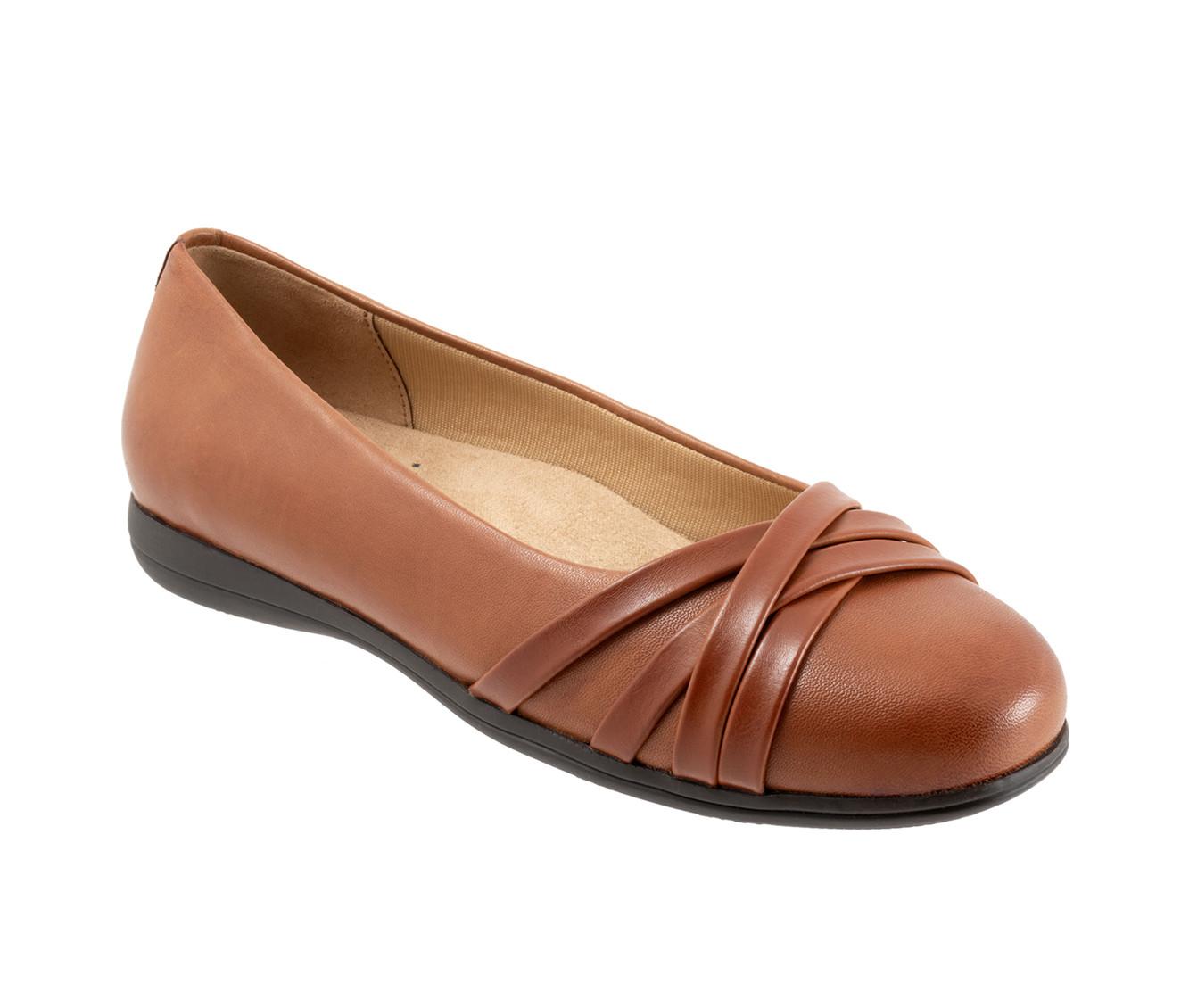 Women's Trotters Daphne Flats