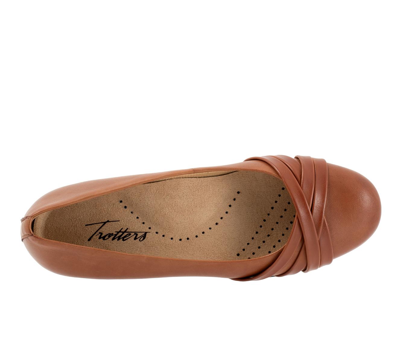 Women's Trotters Daphne Flats