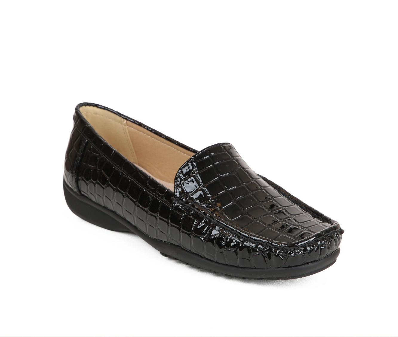 Women's Pierre Dumas Hazel 7 Slip-On Loafer