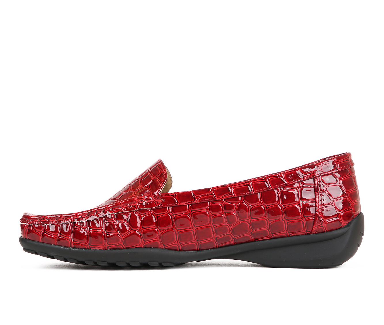 Women's Pierre Dumas Hazel 7 Slip-On Loafer