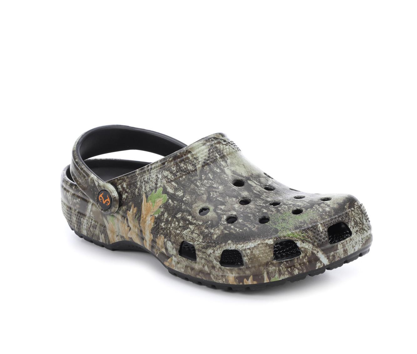 Adults' Crocs Classic Realtree APX Clogs