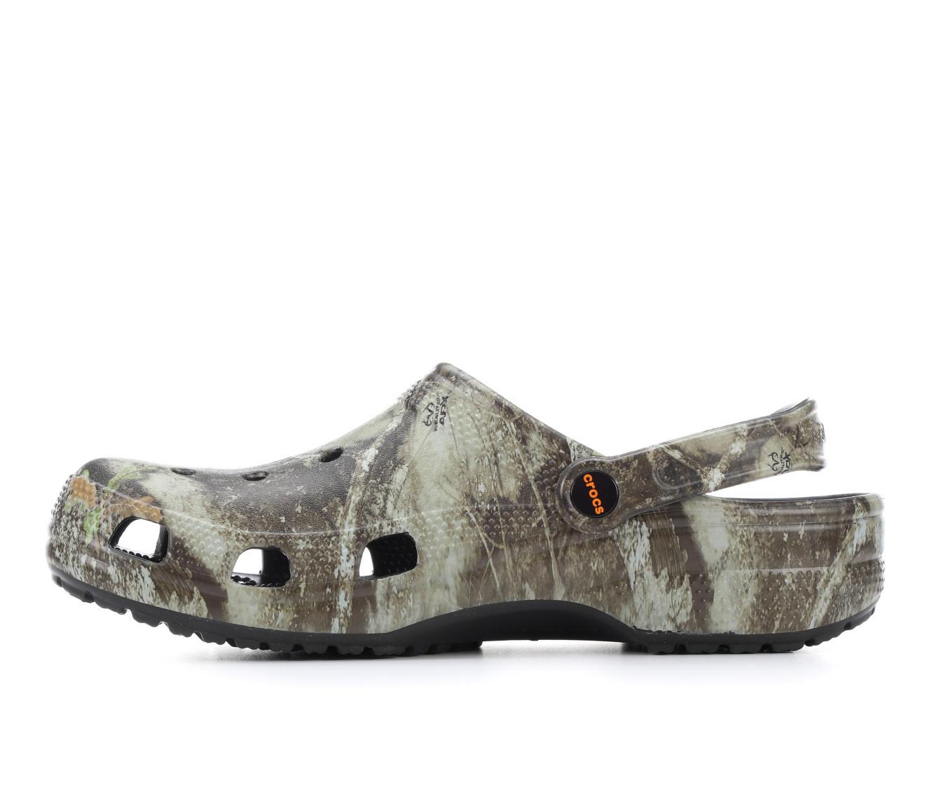 Adults' Crocs Classic Realtree APX Clogs