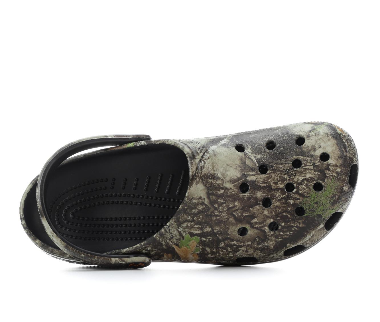 Adults' Crocs Classic Realtree APX Clogs