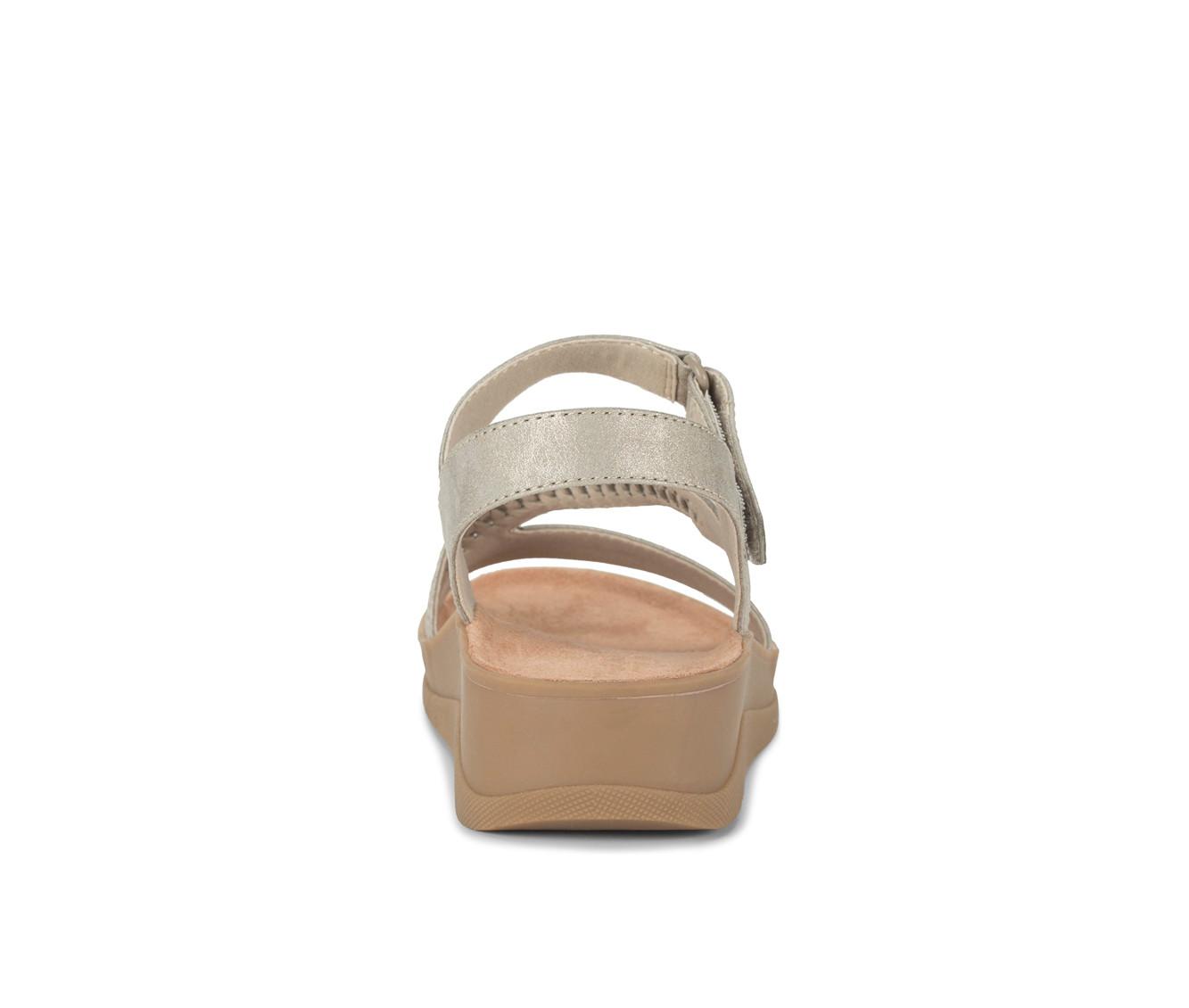 Women's Baretraps Frolick Wedge Sandals