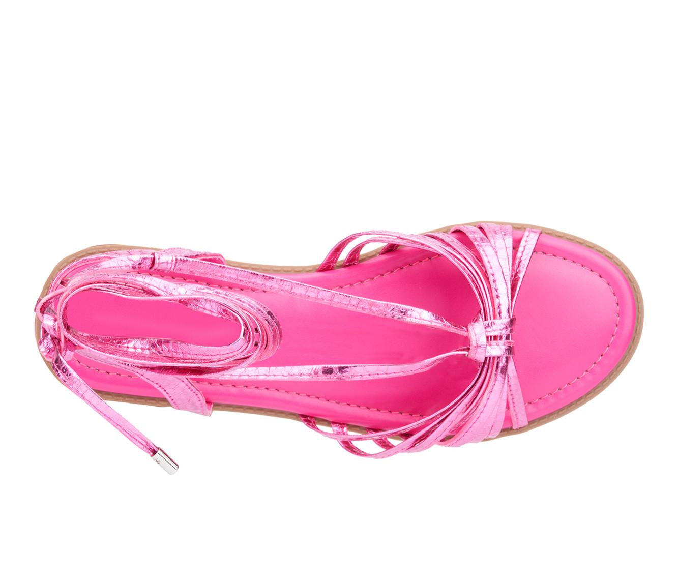 Women's Fashion to Figure Daria Sandals