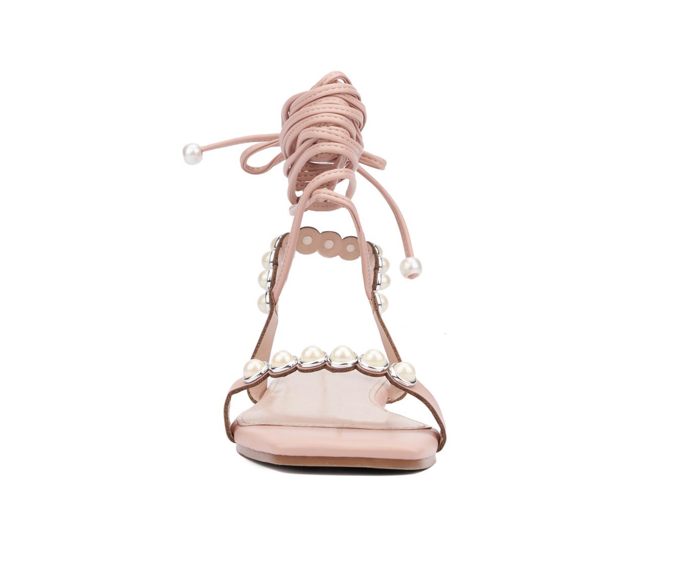 Women's Fashion to Figure Sammie Sandals