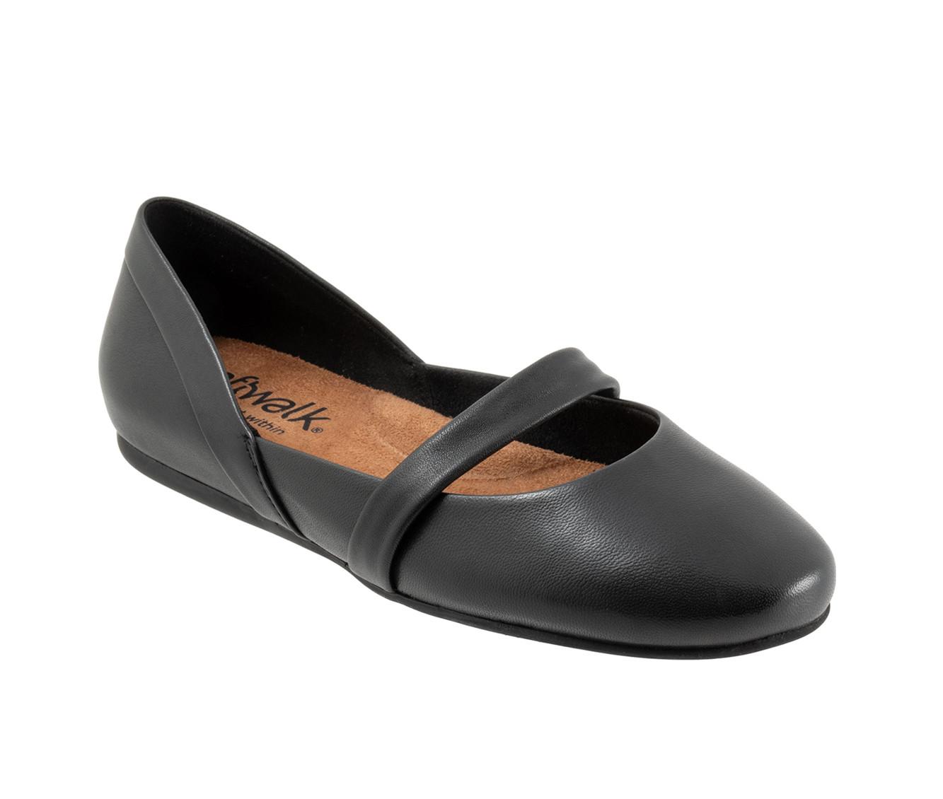 Women's Softwalk Samara Flats