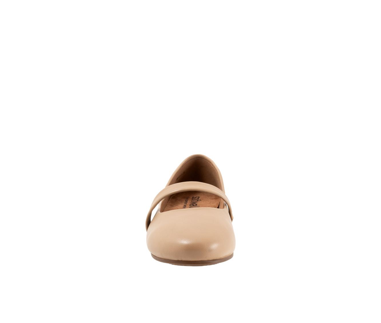 Women's Softwalk Samara Flats