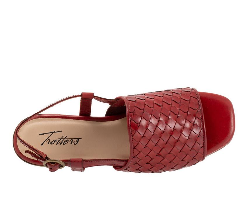 Women's Trotters Nola Sandals
