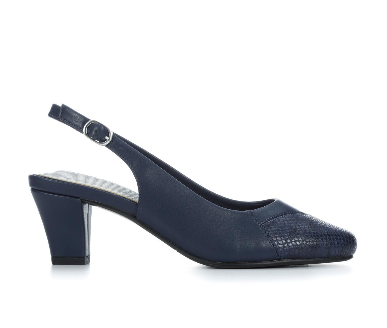 Women's Easy Street Believe Pumps