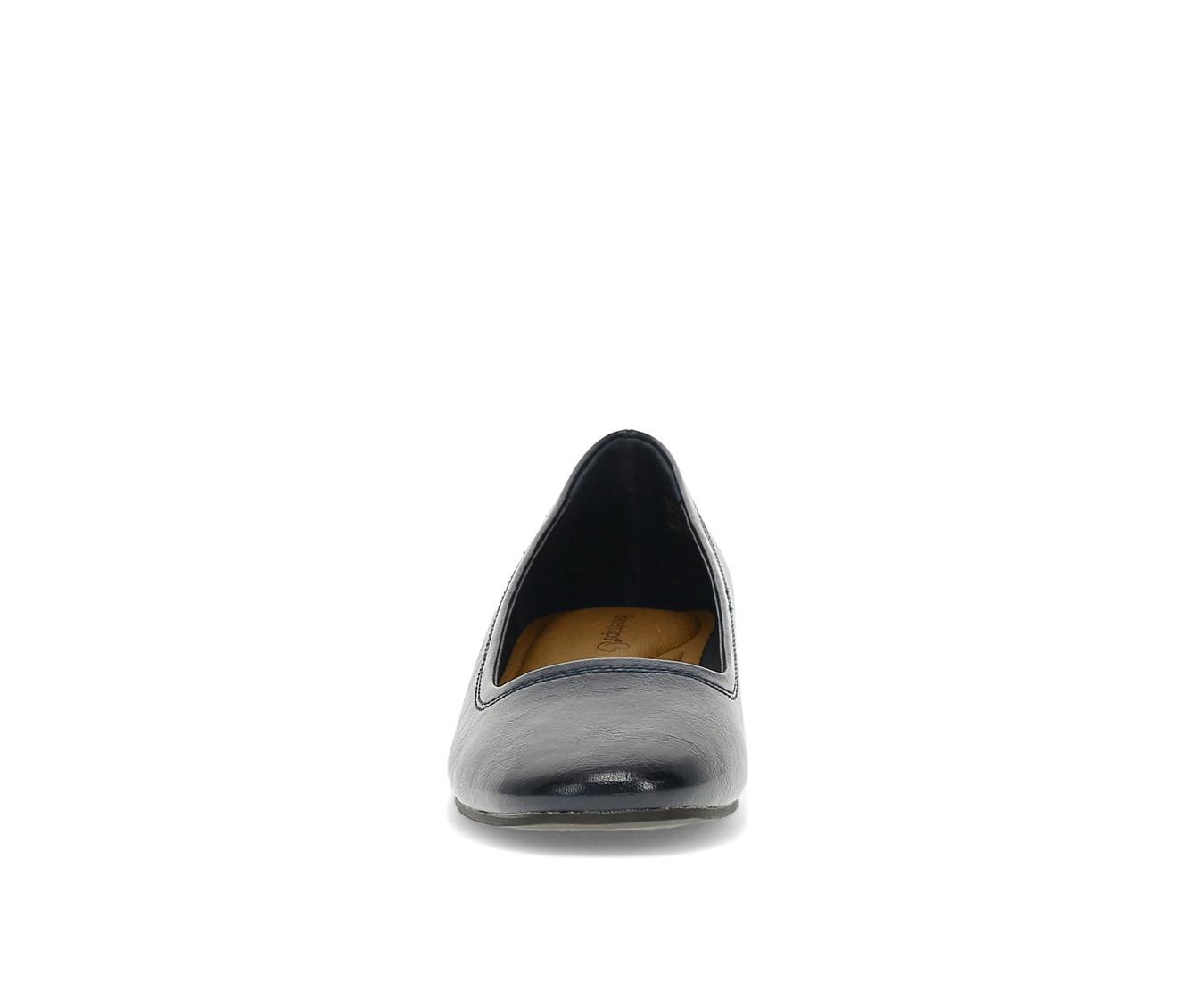 Women's Baretraps Covette Casual Flats
