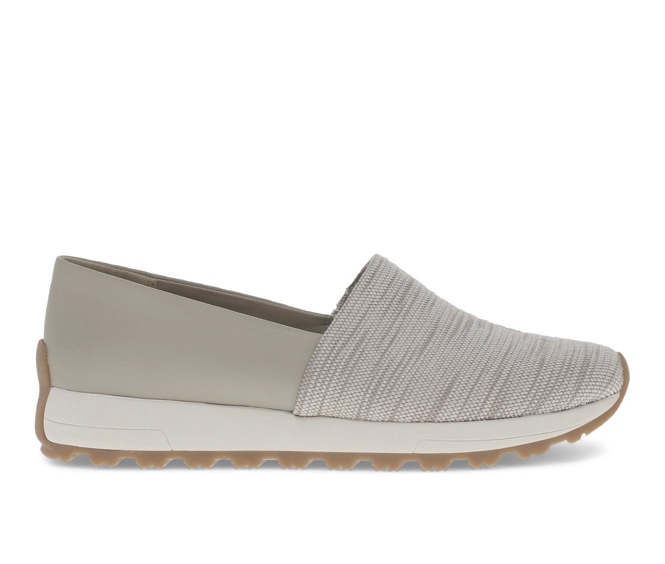 Women's Baretraps Gennie Casual Slip-On