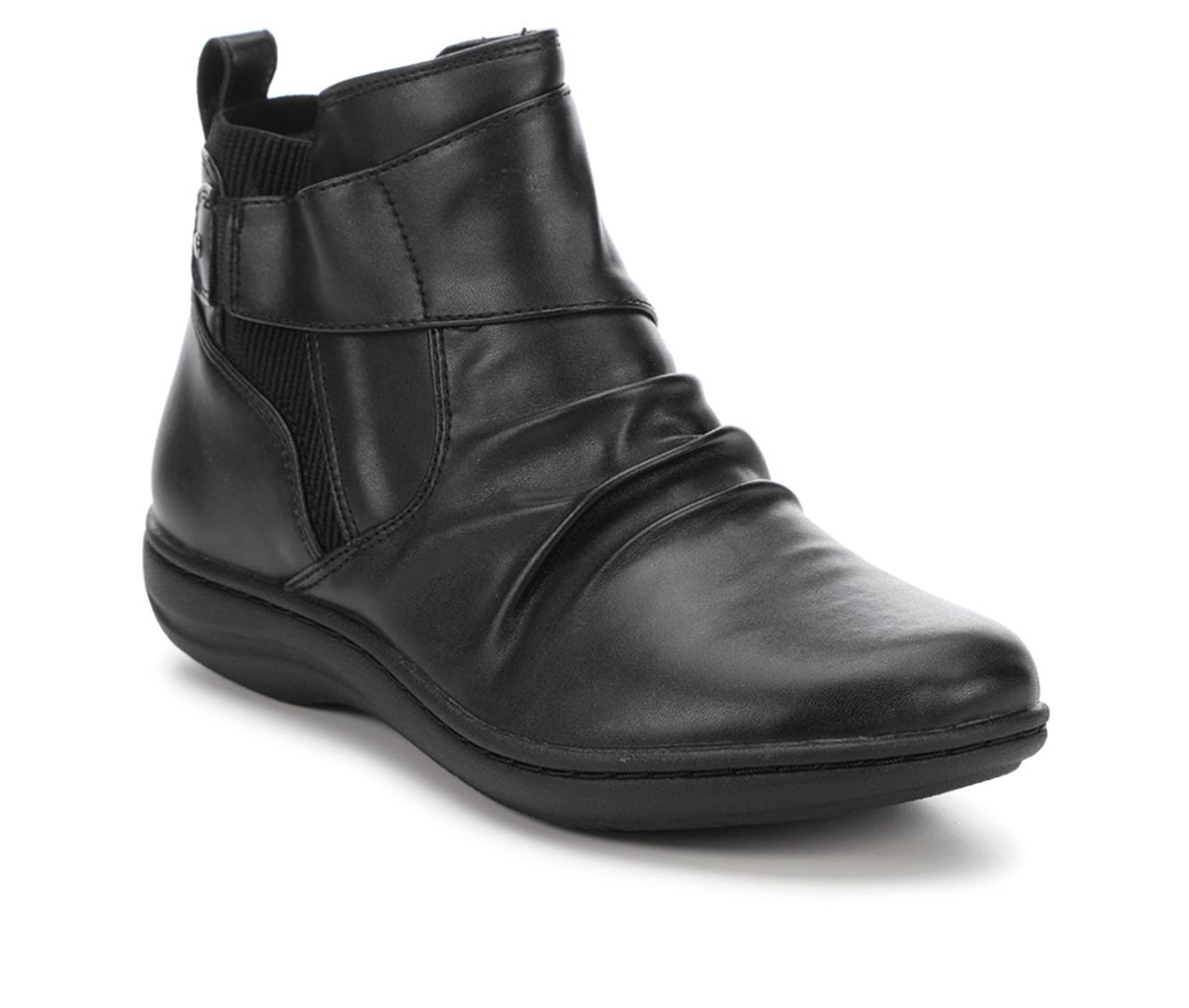 Women's Clarks Laurieann Park Booties