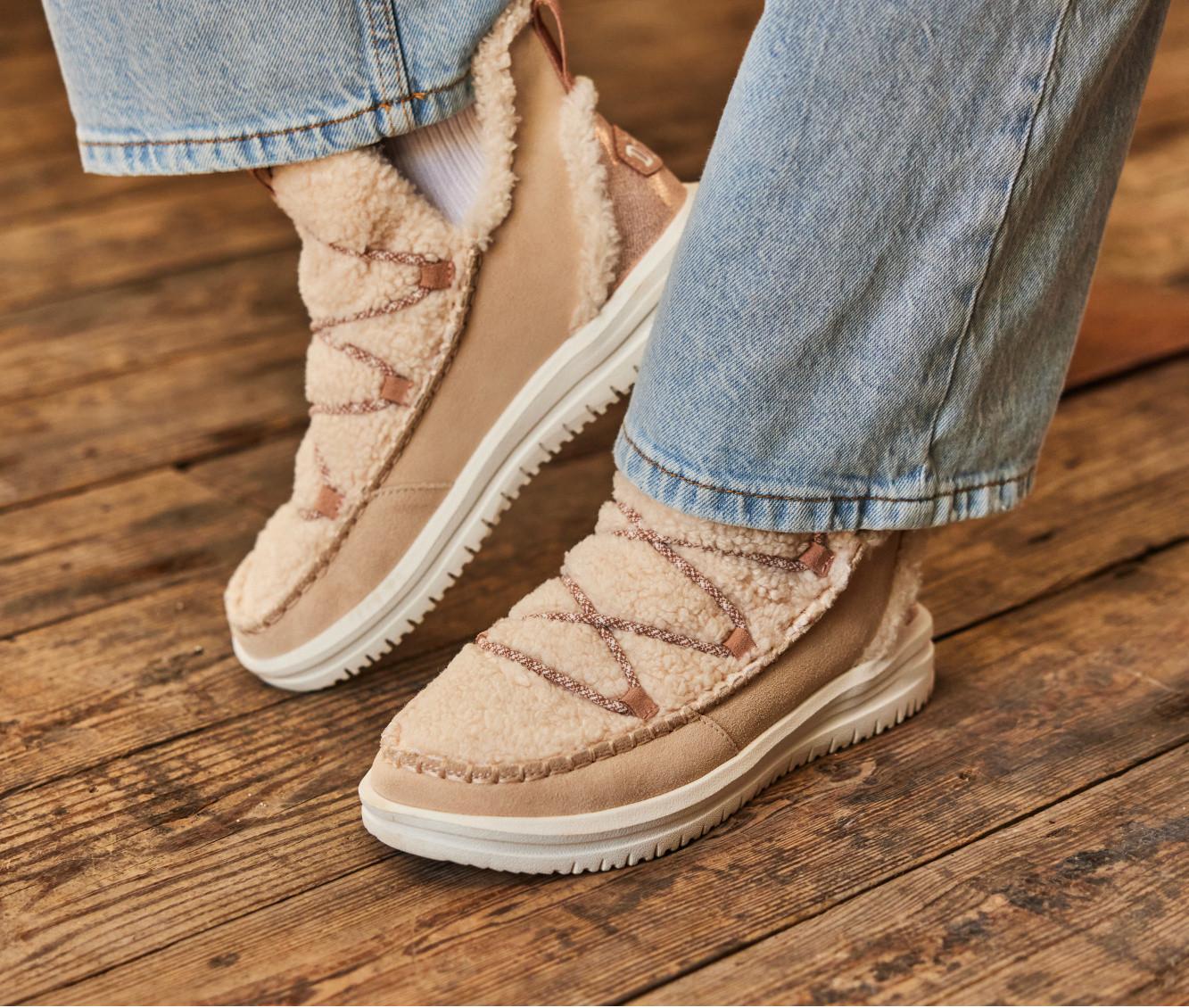 Women's HEYDUDE Camden Cozy Casual Winter Booties