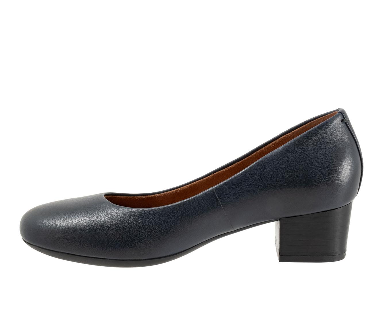 Women's Softwalk Lynn Pumps