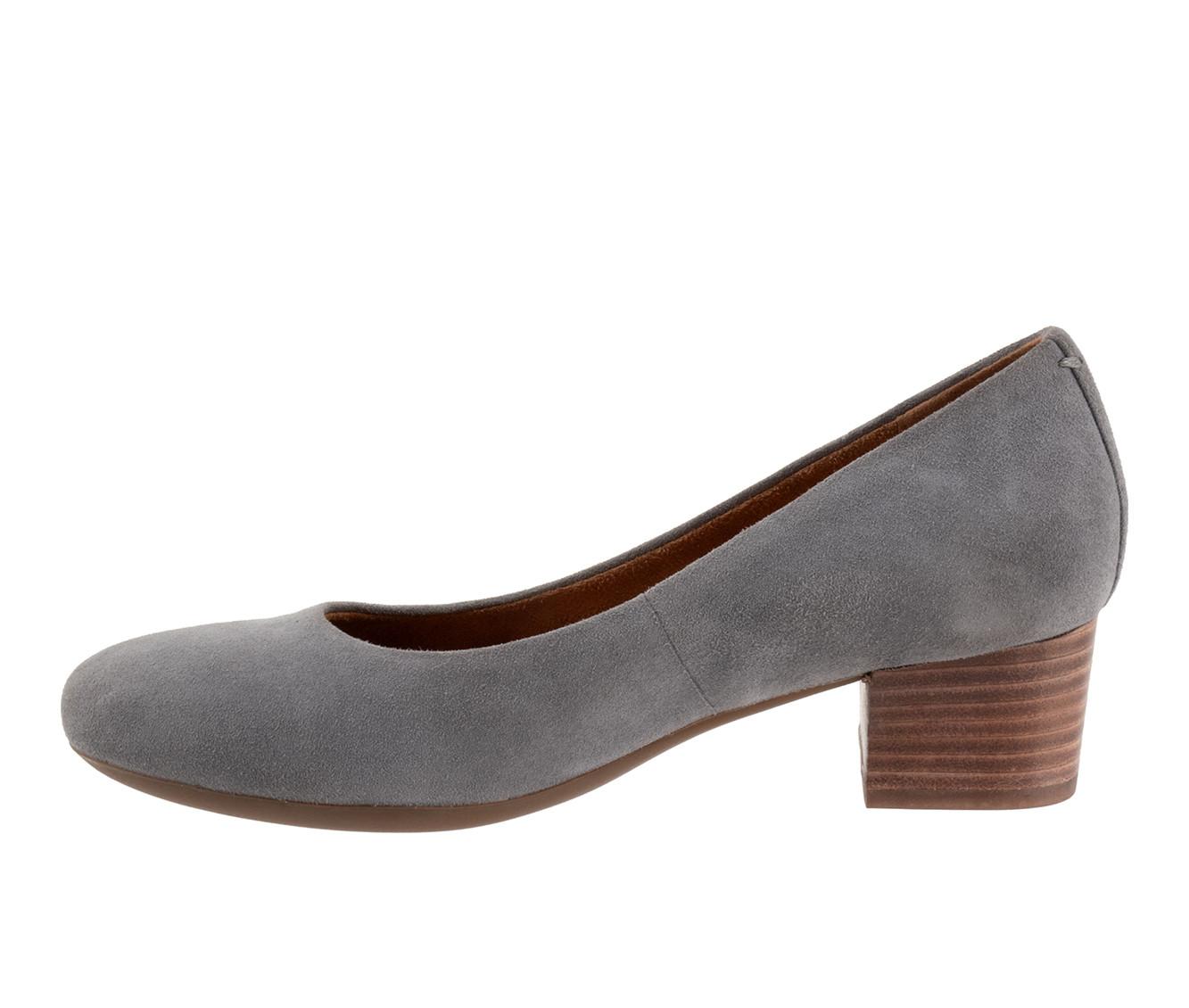 Women's Softwalk Lynn Pumps