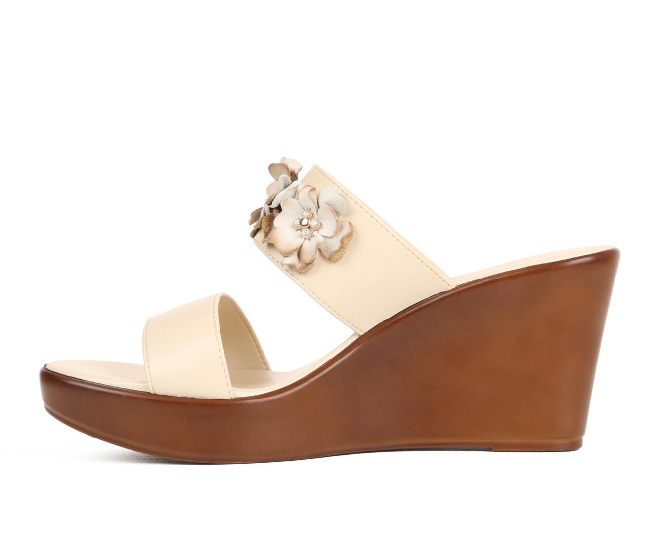 Women's Italian Shoemakers Lolina Wedges