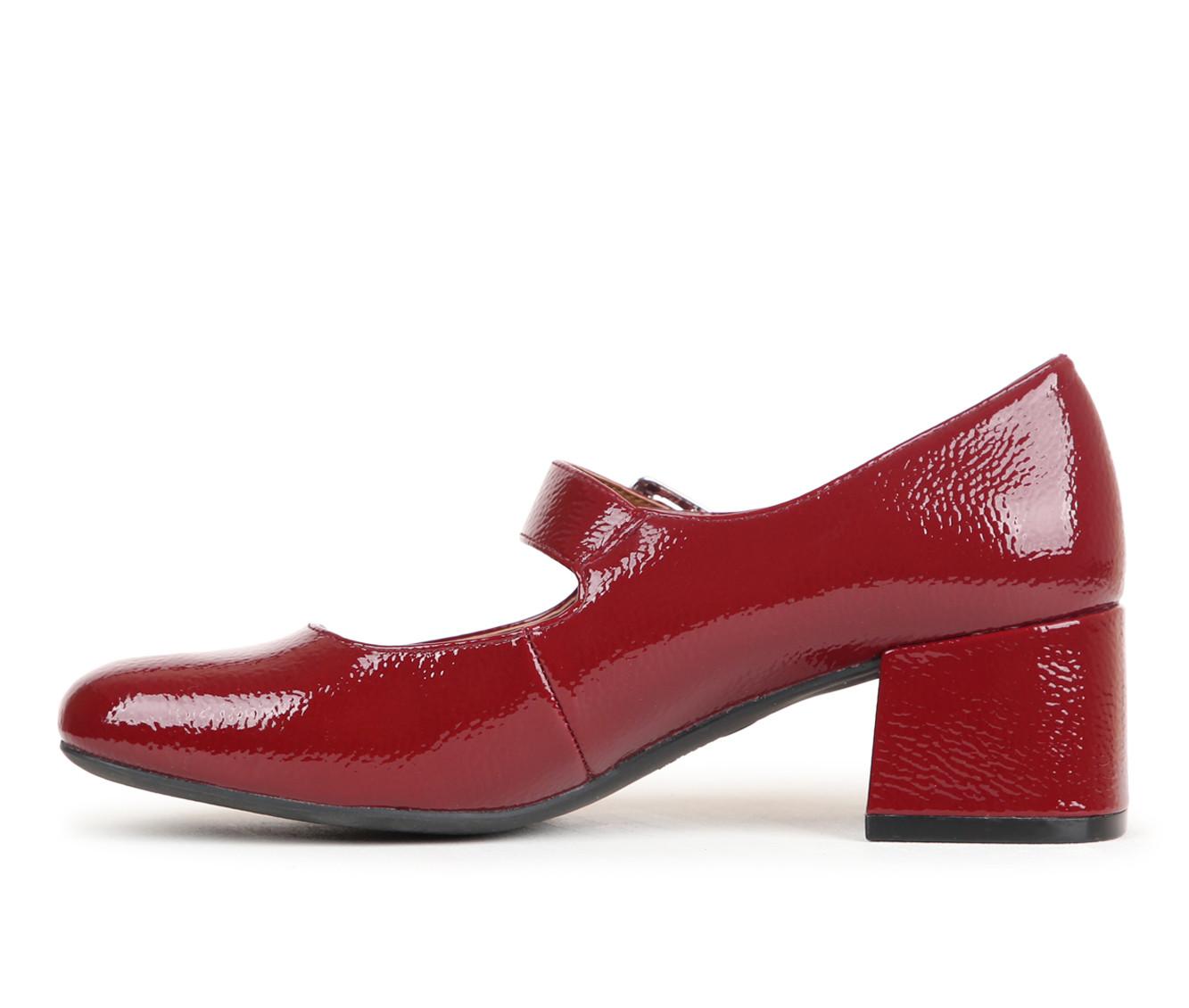 Women's White Mountain Lasso Mary Jane Pumps