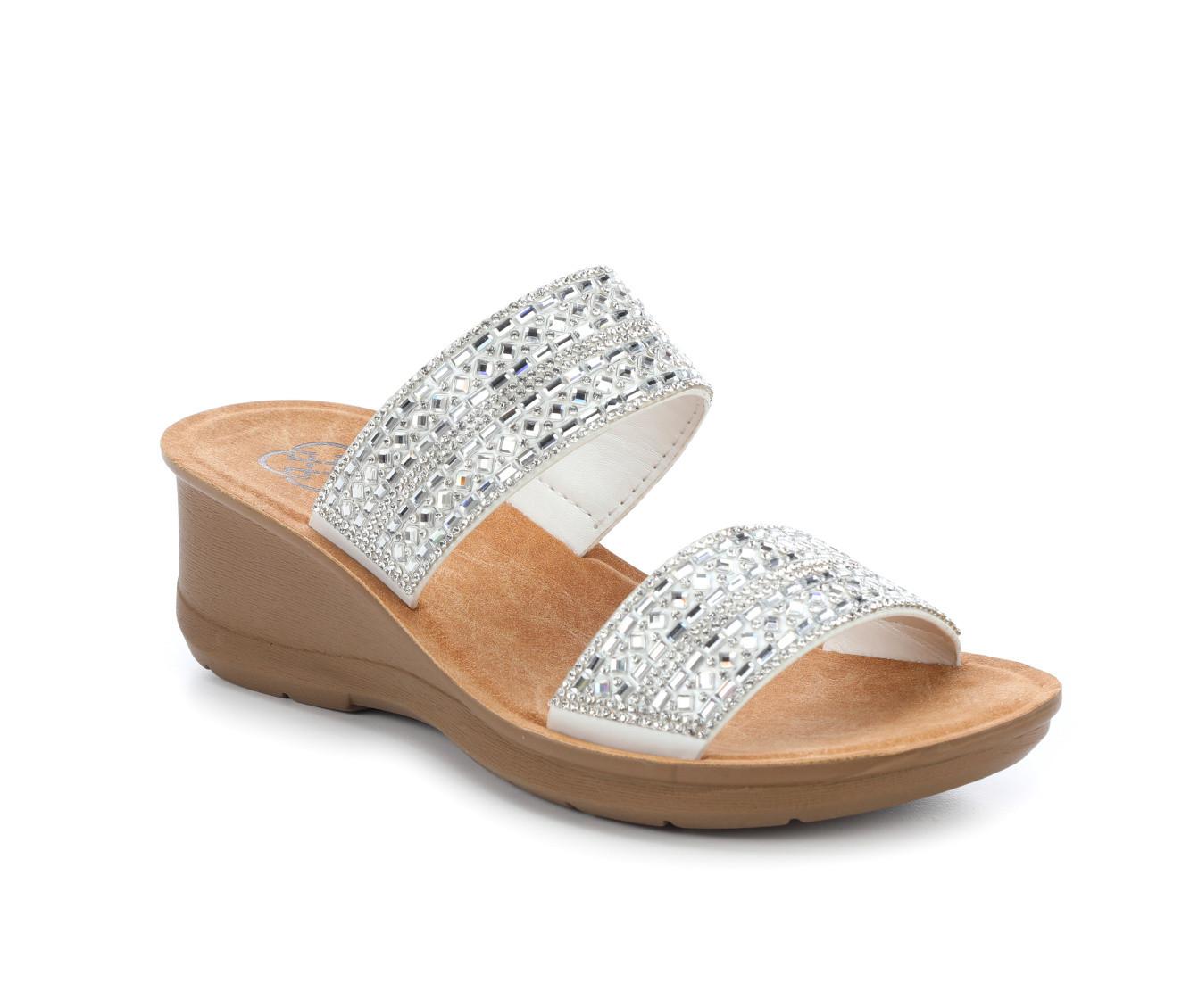 Daisy Fuentes Ior Wedges