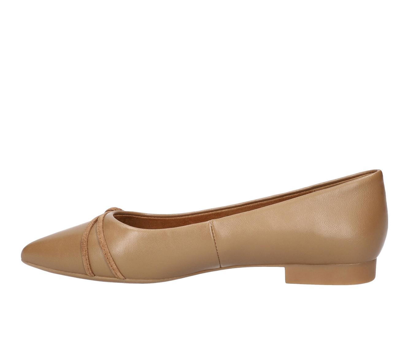 Women's Bella Vita Rhea Flats