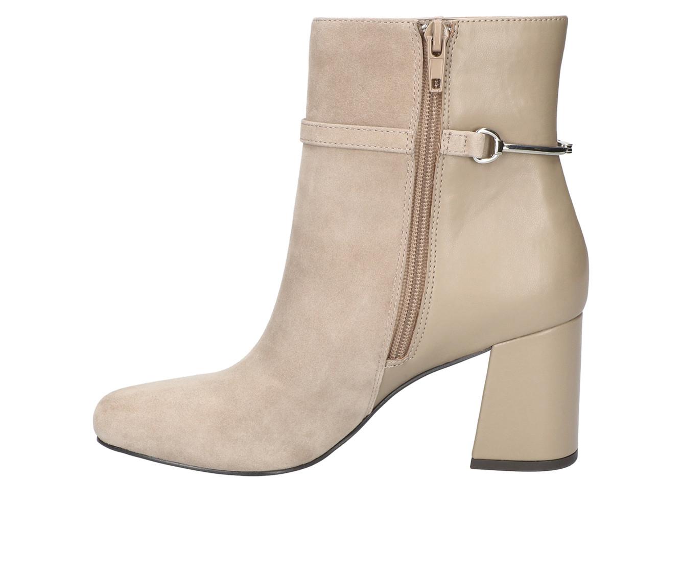 Women's Bella Vita Quincy Booties