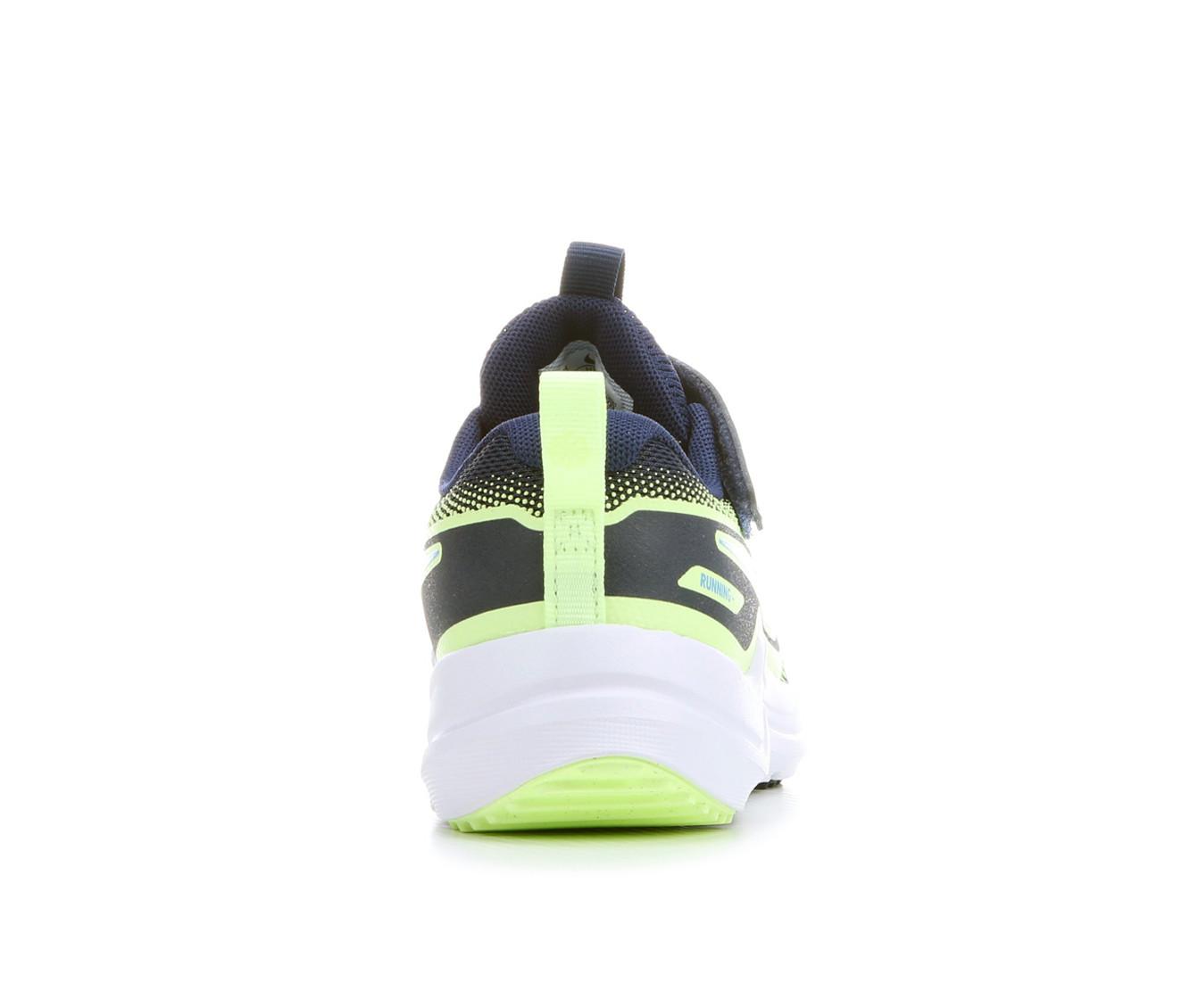 Boys' Nike Little Kid Cosmic Runner Running Shoes
