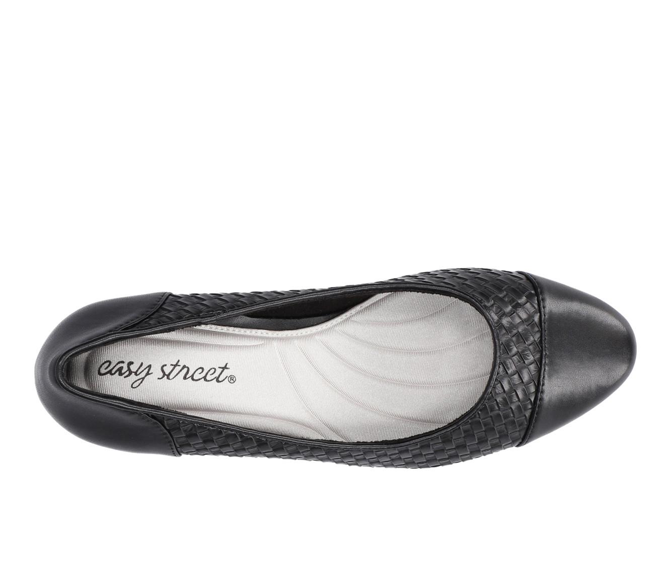 Women's Easy Street Wes Pumps