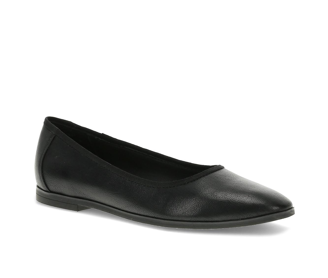 Women's Baretraps Tania Flats