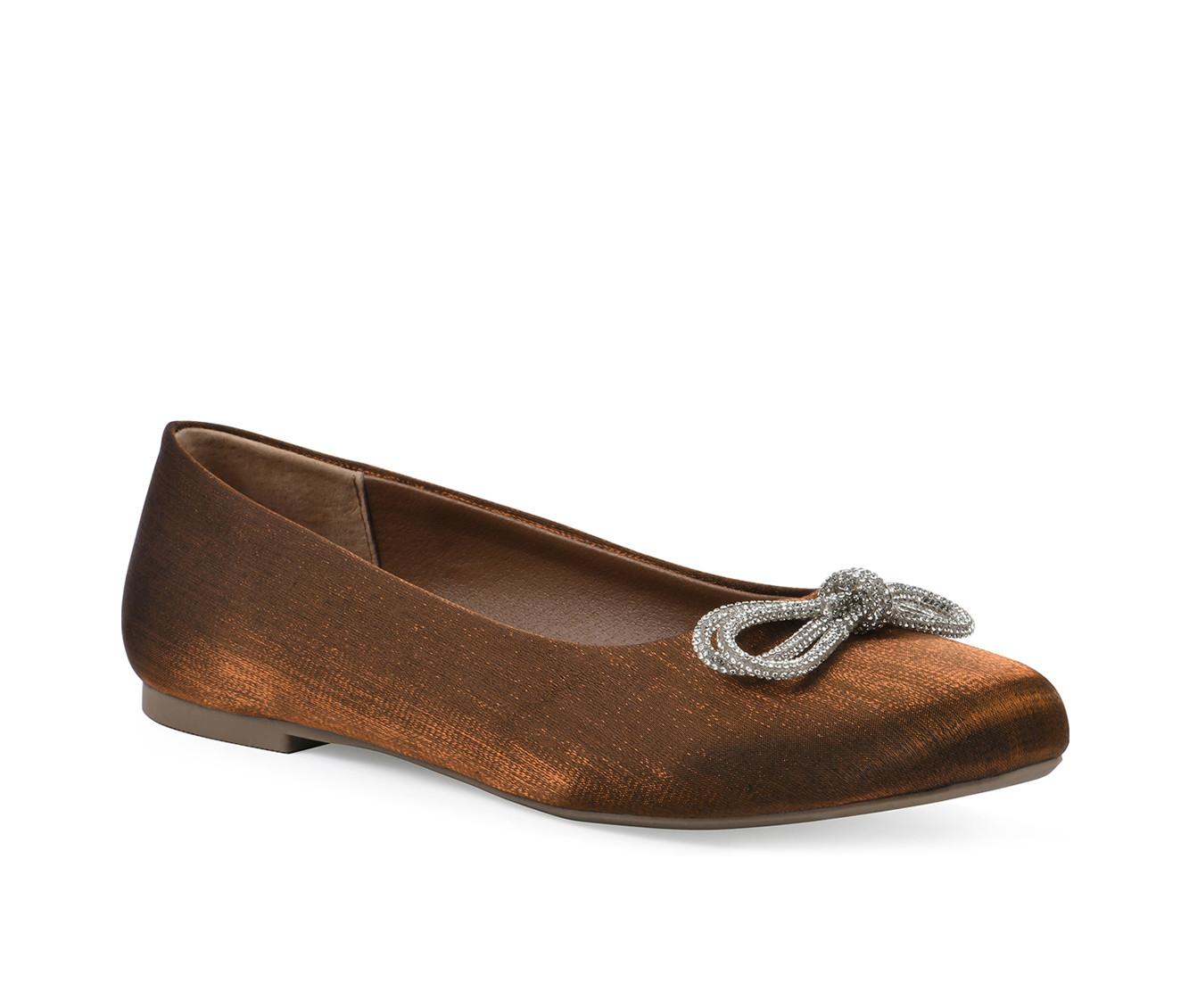 Women's White Mountain Sashimi Flats
