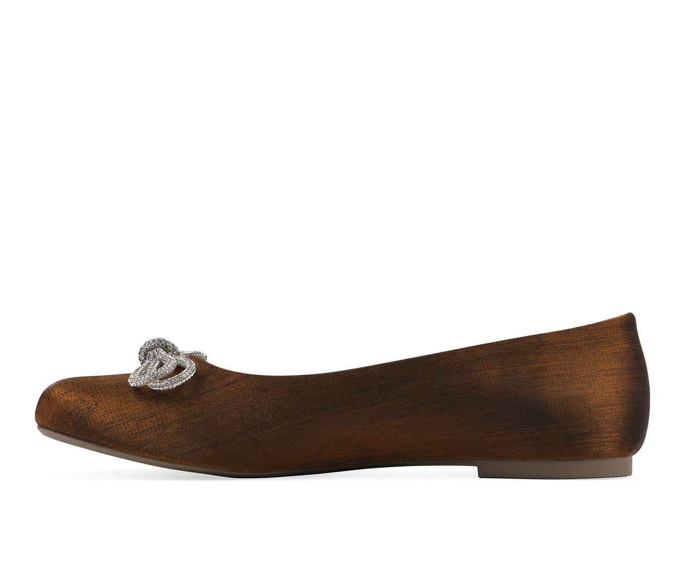 Women's White Mountain Sashimi Flats