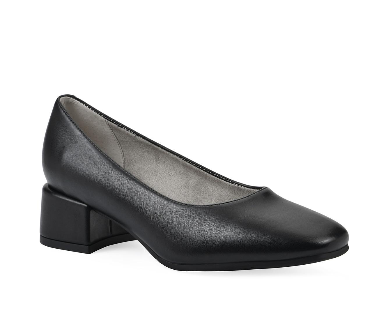 Women's Cliffs by White Mountain Quintesa Pumps