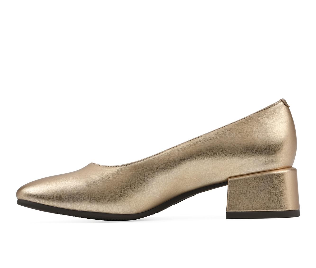 Women's Cliffs by White Mountain Quintesa Pumps