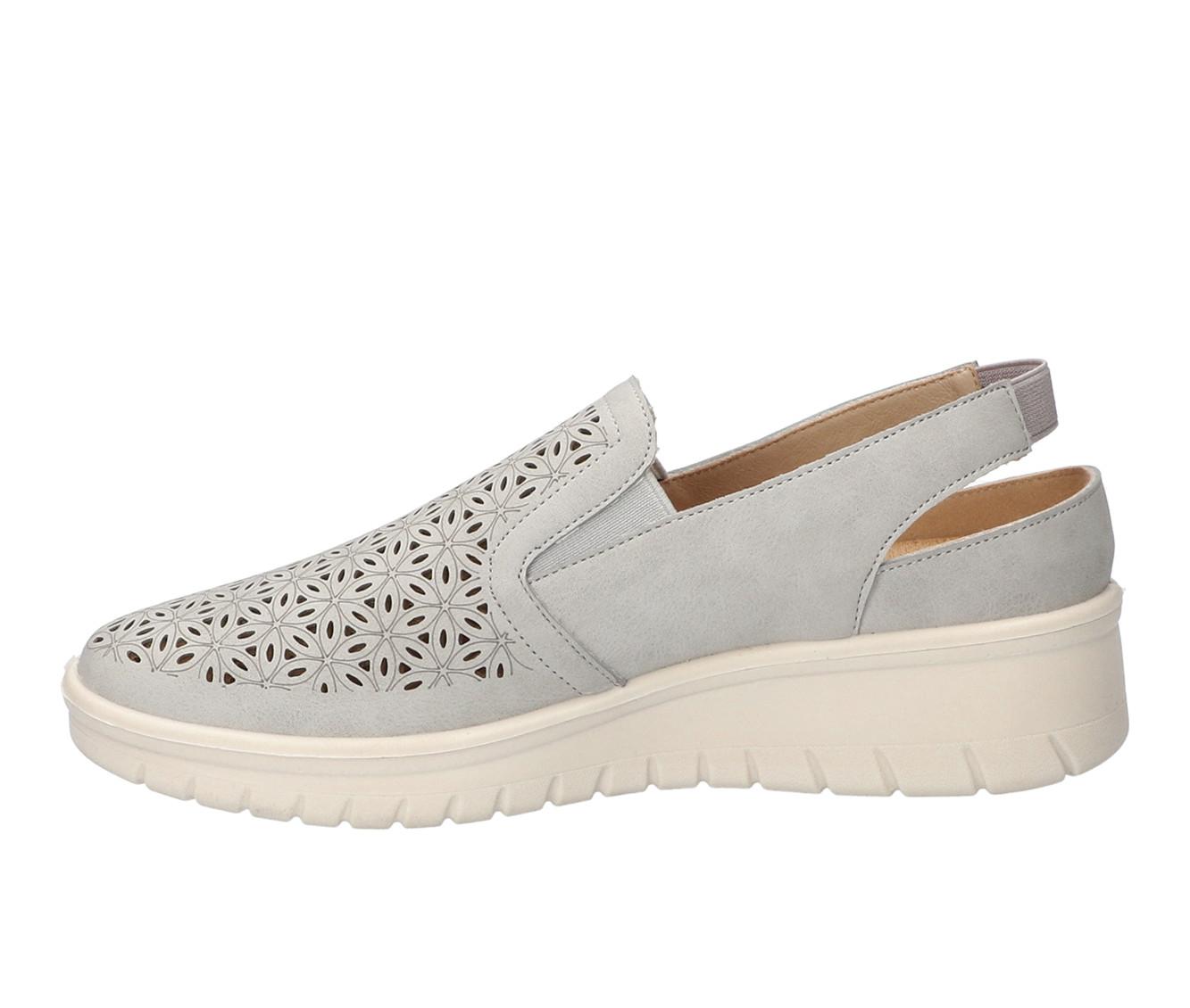 Women's Easy Street Petal Sneakers