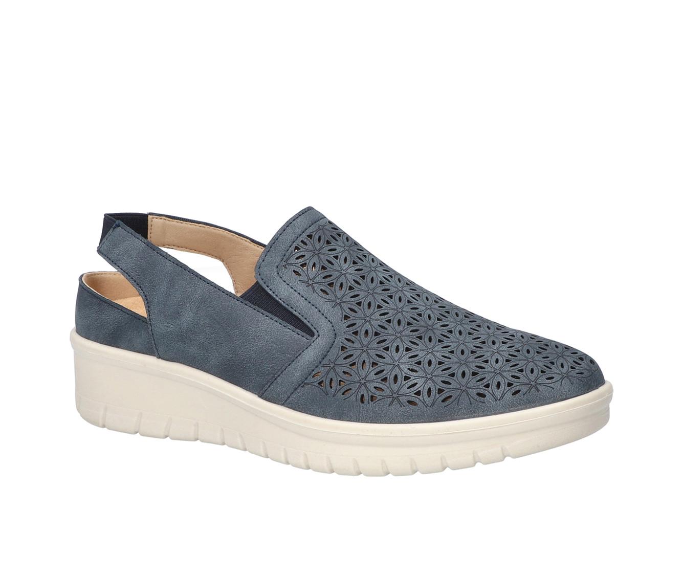 Women's Easy Street Petal Sneakers