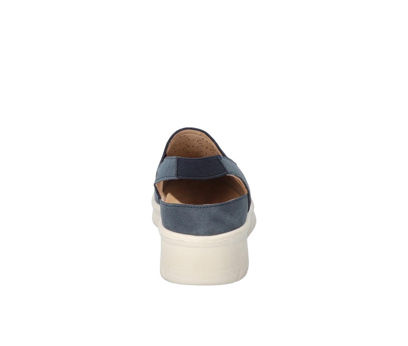 Women's Easy Street Petal Sneakers