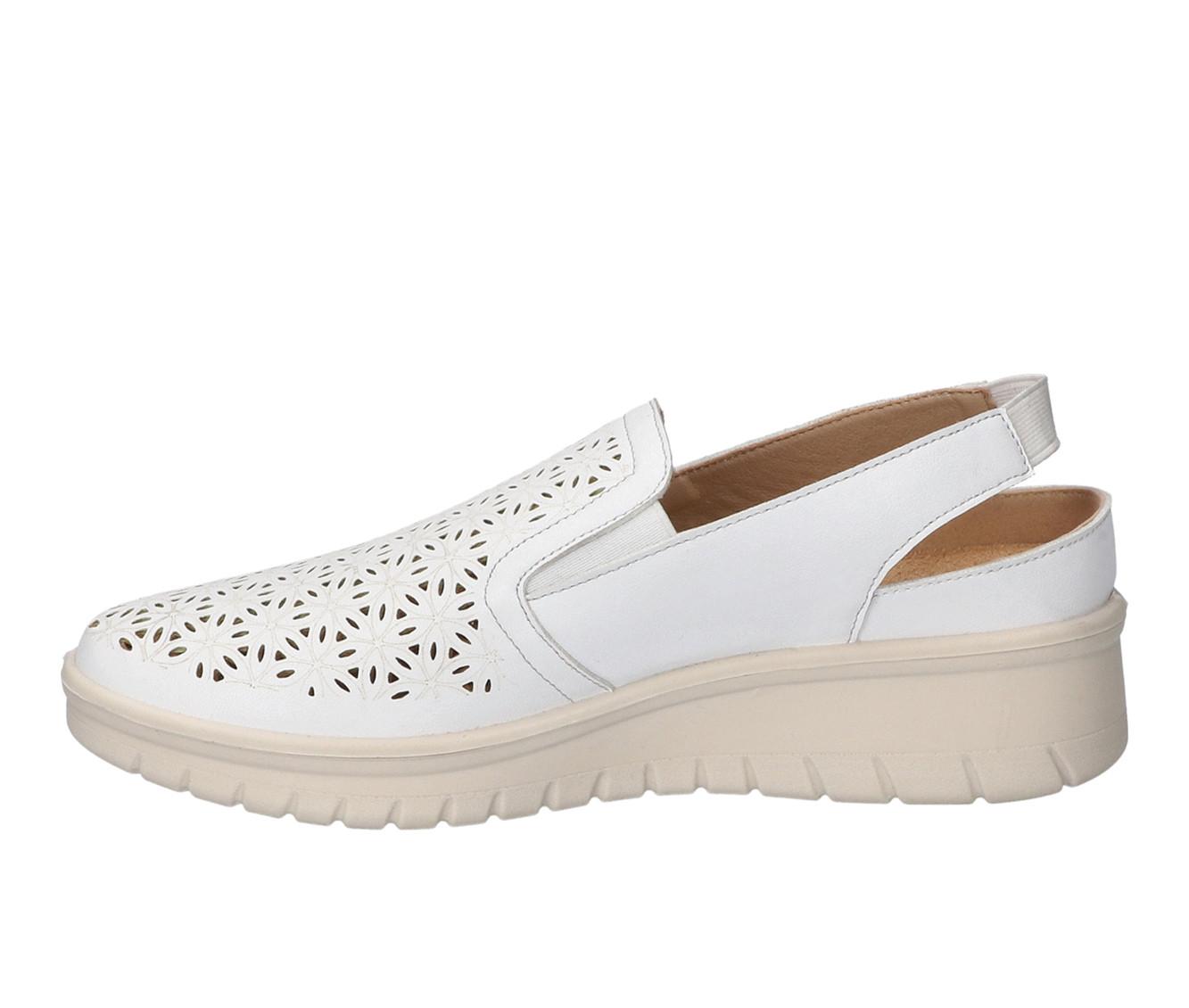 Women's Easy Street Petal Sneakers