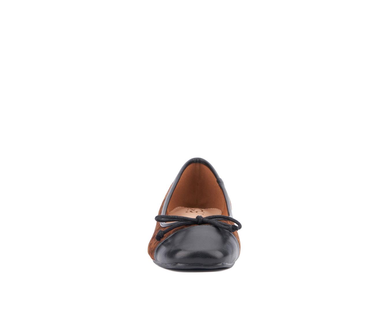 Women's New York and Company Patricia Flats