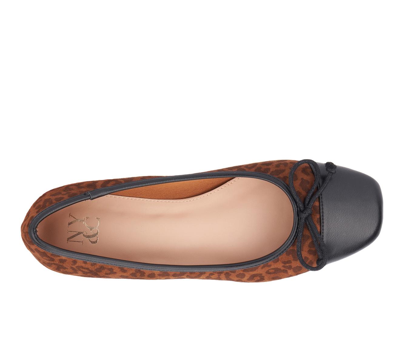 Women's New York and Company Patricia Flats