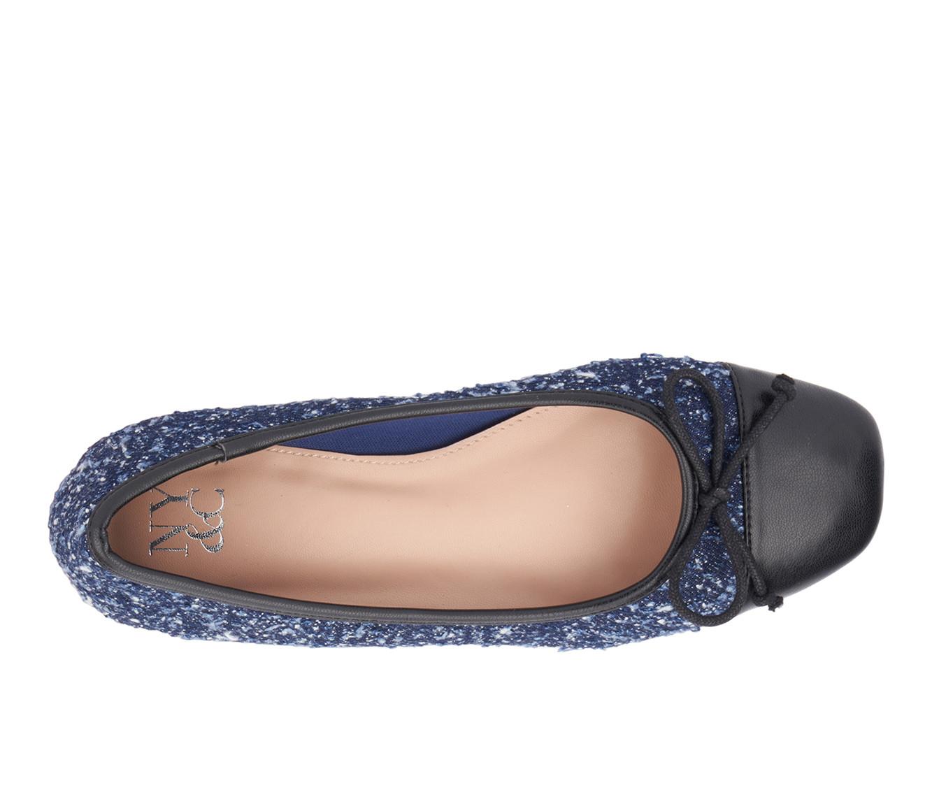 Women's New York and Company Patricia Flats