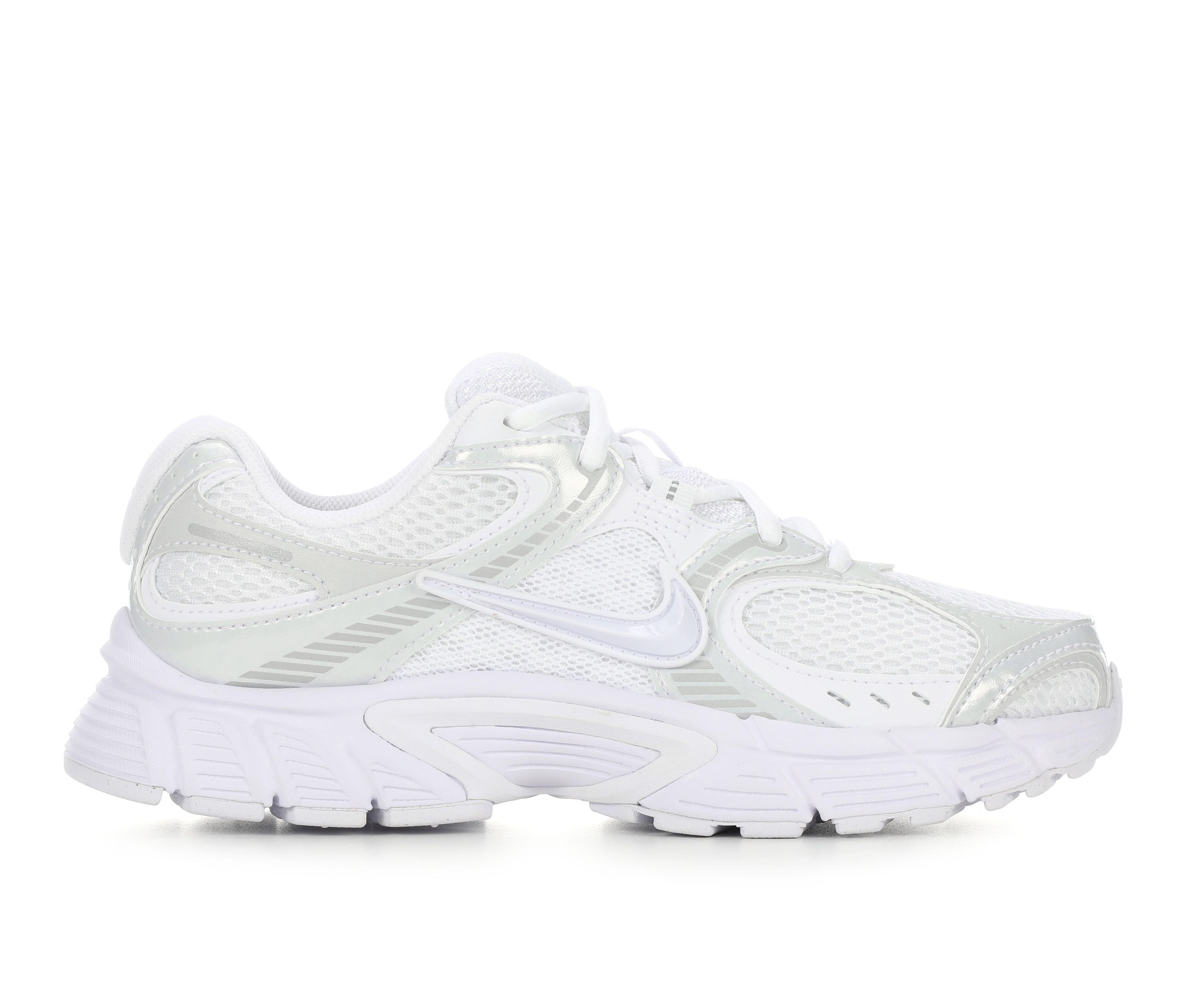Women's Nike V5 Runner Sneakers