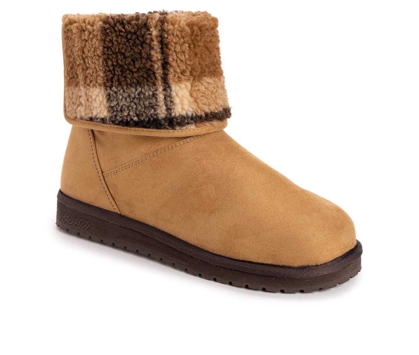 Women's Essentials by MUK LUKS Clover Winter Booties