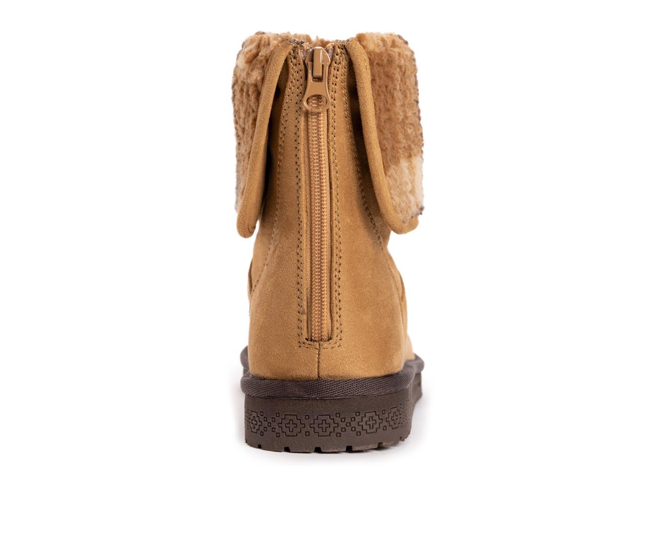 Women's Essentials by MUK LUKS Clover Winter Booties