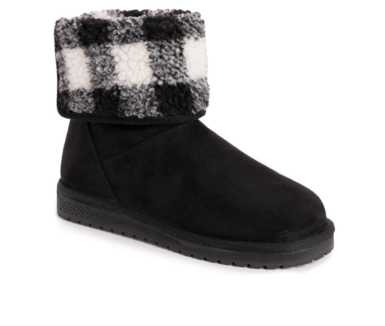 Women's Essentials by MUK LUKS Clover Winter Booties