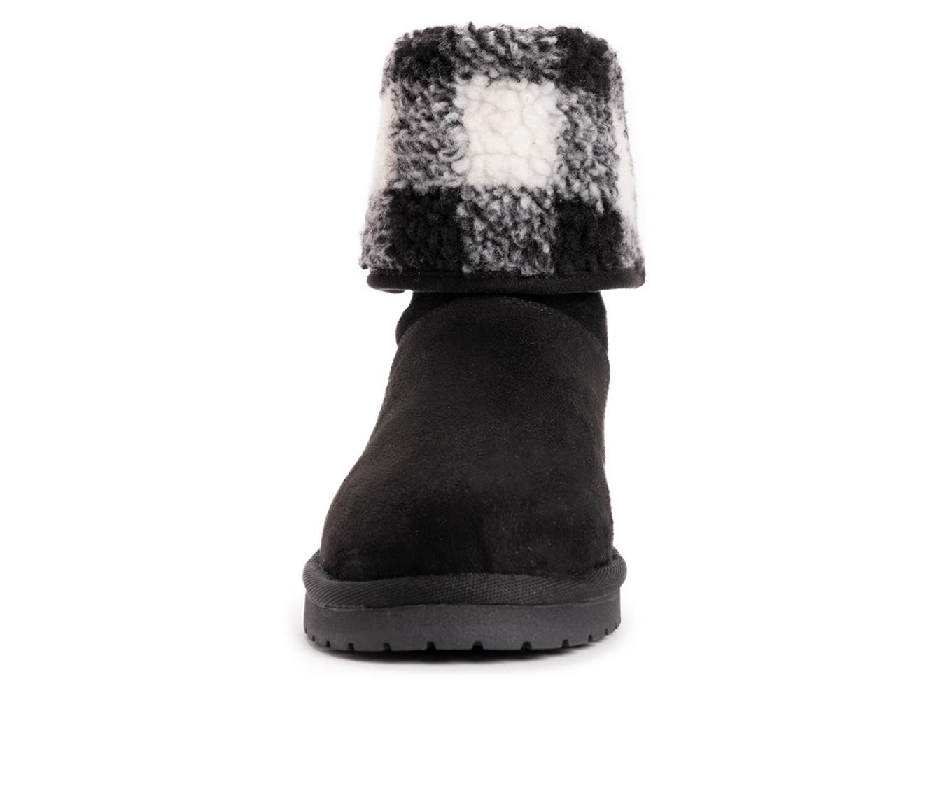 Women's Essentials by MUK LUKS Clover Winter Booties