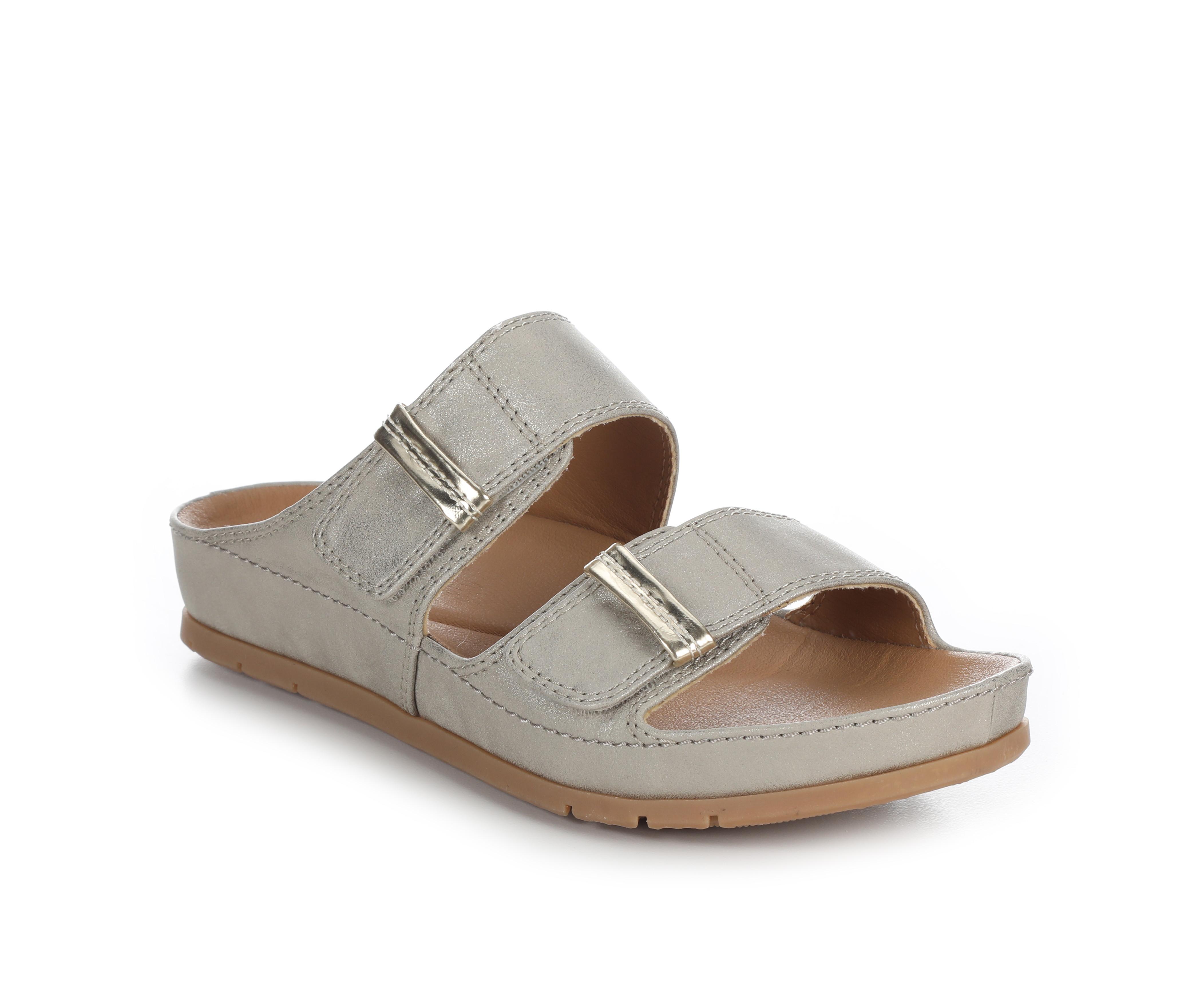Women's Baretraps Wisteria Sandals