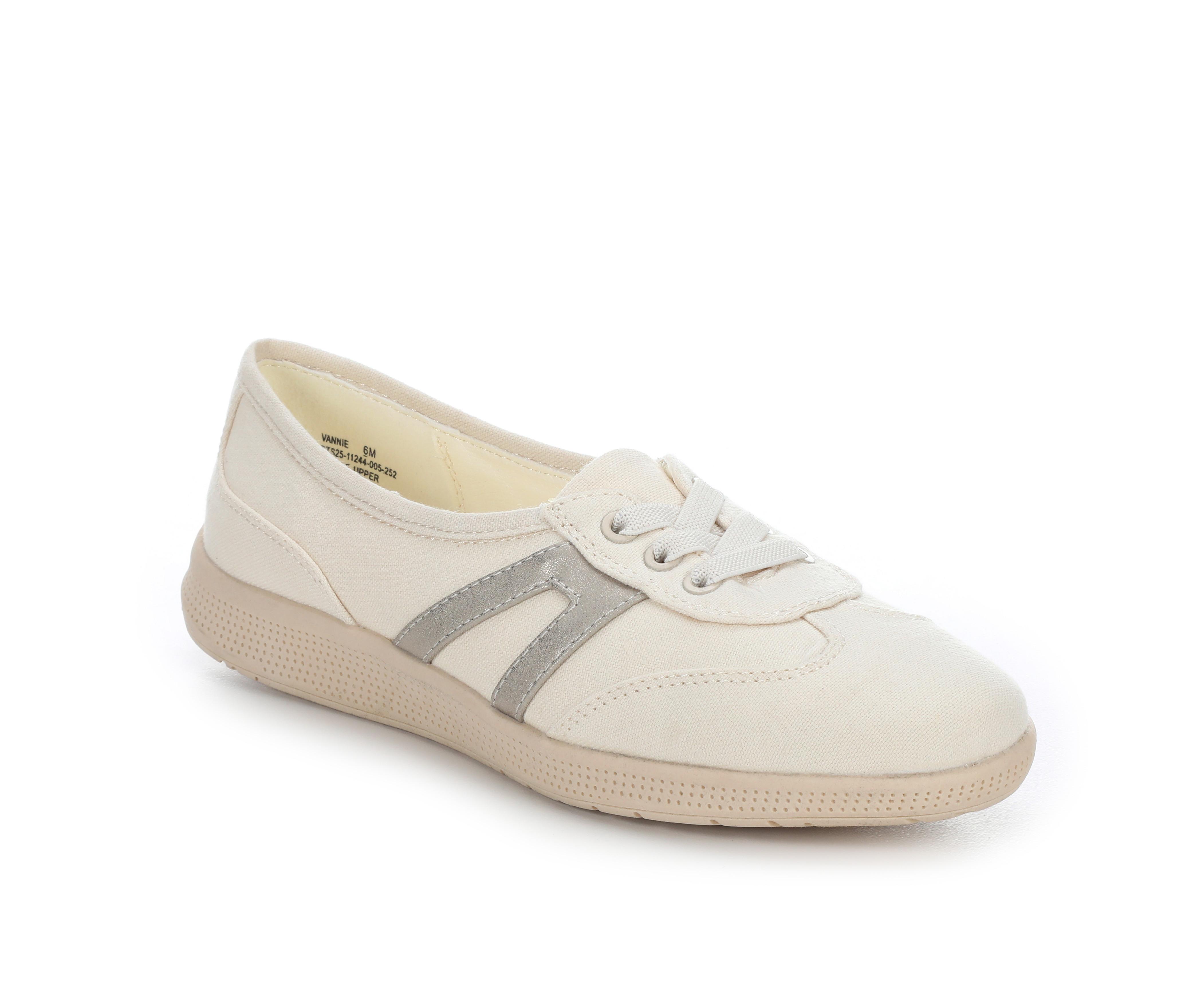 Women's Baretraps Vannie Slip-On Sneakers