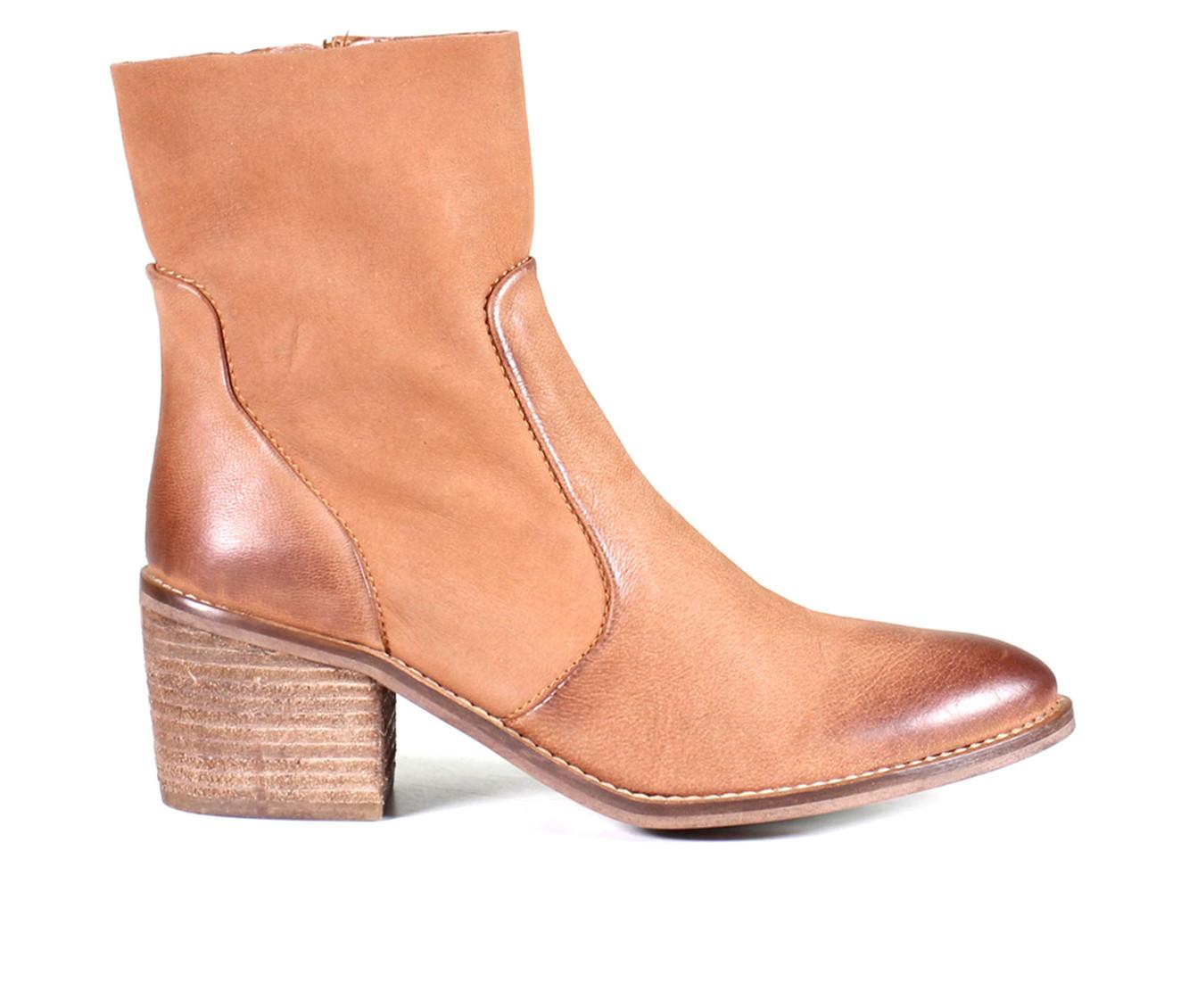 Women's DIBA TRUE Majes Tic Booties
